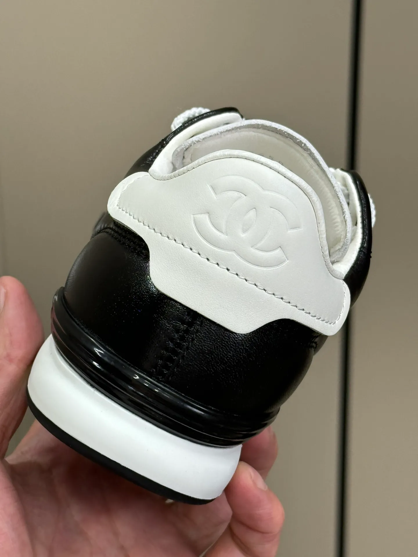 👟👟Ex-factory price 520👟👟 Women's shoe factory chanel 24b sneakers new product 24 autumn and winter sneakers, the third generation of sneakers made of lambskin material, classic rhombus elements, extremely easy to wear, full of fashionability💯high-quality goods size 35-41